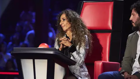 David Bisbal se compadece de Rosario: “Está en la situación más difícil que ha tenido en la historia de La Voz Kids” David Bisbal se compadece de Rosario: “Está en la situación más difícil que ha tenido en la historia de La Voz Kids”