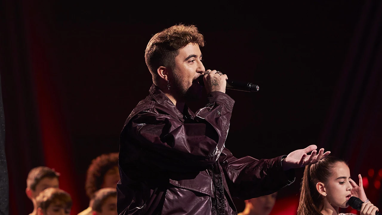 Beret y Mr. Rain ponen el broche de oro a La Voz Kids 2024 con ‘Superhéroes’ Beret y Mr. Rain ponen el broche de oro a La Voz Kids 2024 con ‘Superhéroes’