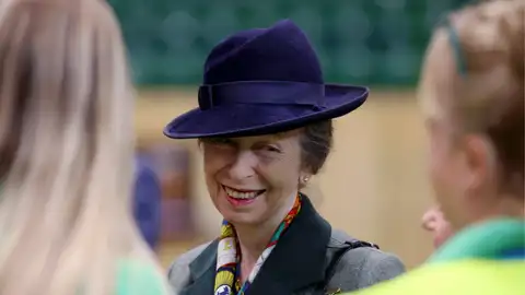 La princesa Ana en un acto de equitación La princesa Ana en un acto de equitación