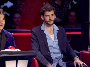 Álvaro Soler revela lo que Alira le dijo antes de cantar juntos en la Gran Final de La Voz Kids Álvaro Soler revela lo que Alira le dijo antes de cantar juntos en la Gran Final de La Voz Kids