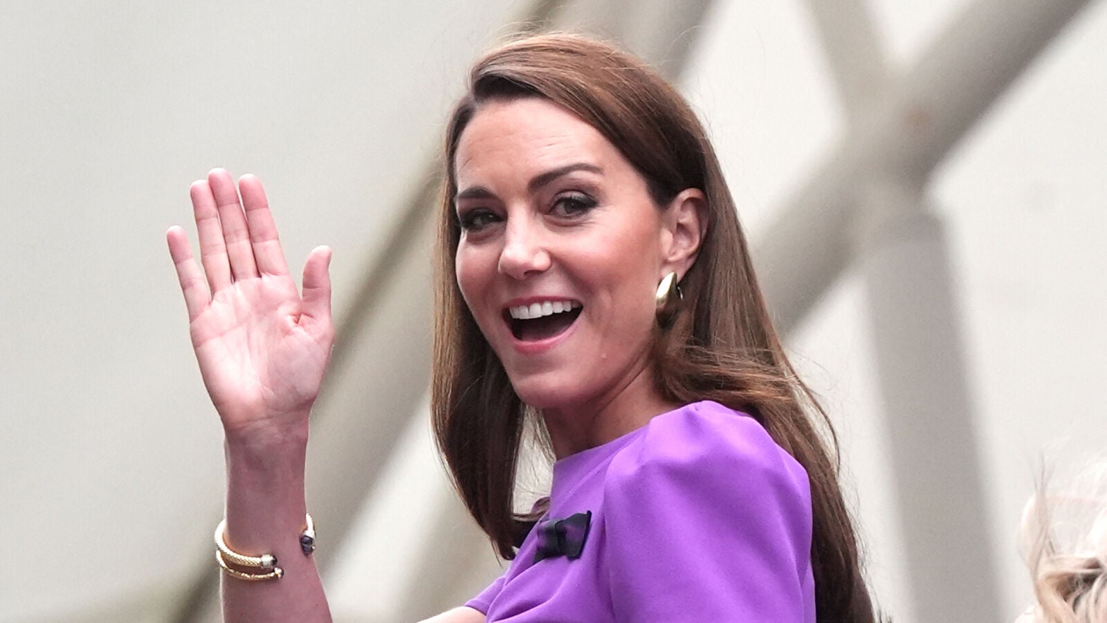 Kate Middleton deslumbra en su nueva reaparición en la final de Wimbledon junto a la princesa Charlotte 
