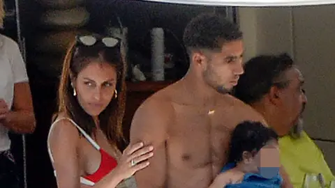 Hiba Abouk y Achraf Hakimi de vacaciones en 2020 Hiba Abouk y Achraf Hakimi de vacaciones en 2020