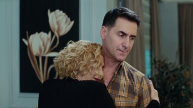 Handan se reencuentra con su hermano Engin… ¡que acaba de heredar una gran fortuna!