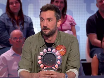 ¡Vuelan cuchillos! Diego Revuelta, resentido con Roberto Leal en La Pista: “¿Por qué me haces esto en el último programa?” ¡Vuelan cuchillos! Diego Revuelta, resentido con Roberto Leal en La Pista: “¿Por qué me haces esto en el último programa?”