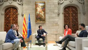 El presidente de la Generalitat en funciones, Pere Aragonés, la secretaria general de ERC Marta Rovira, el diputado de ERC Ruben Wagensberg y el miembro de Omnium Cultural