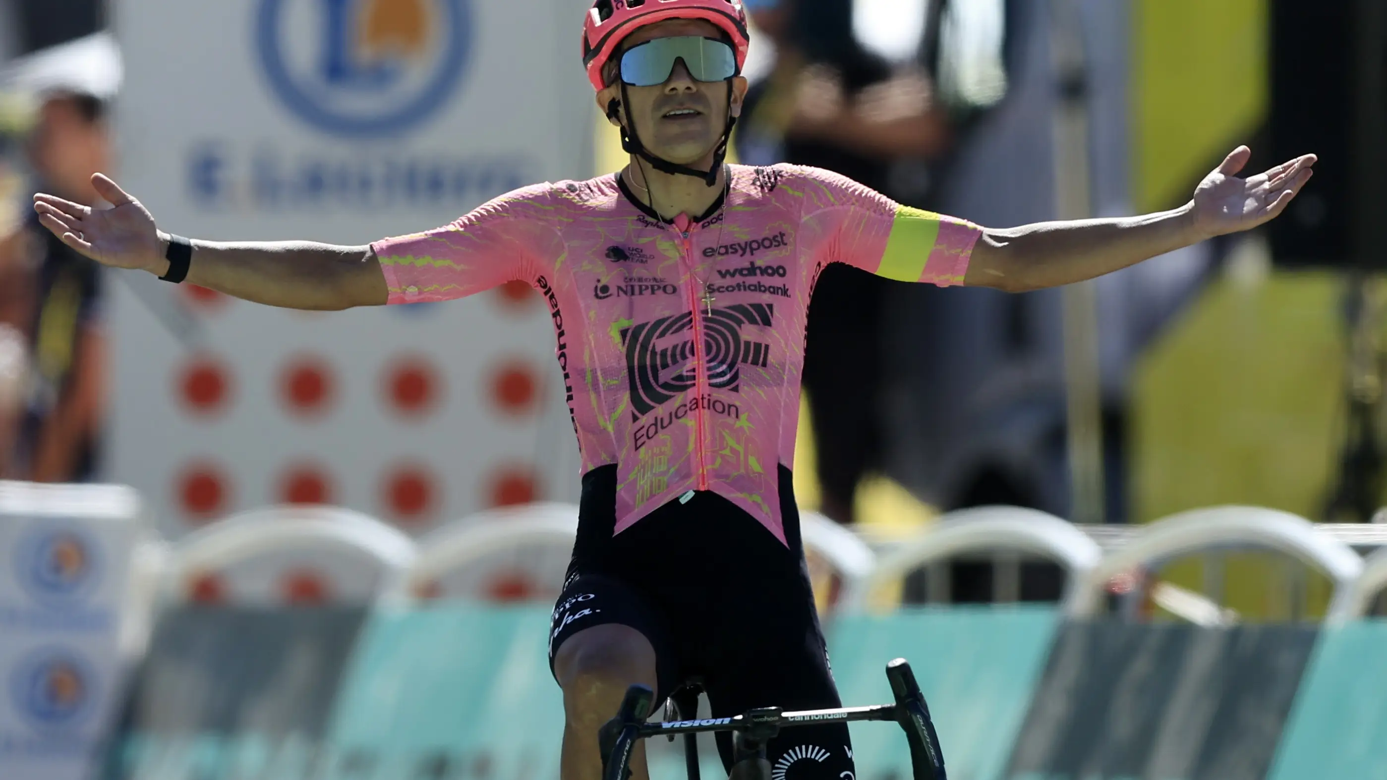 Richard Carapaz tras ganar la etapa 17 del Tour de Francia 2024 Richard Carapaz tras ganar la etapa 17 del Tour de Francia 2024