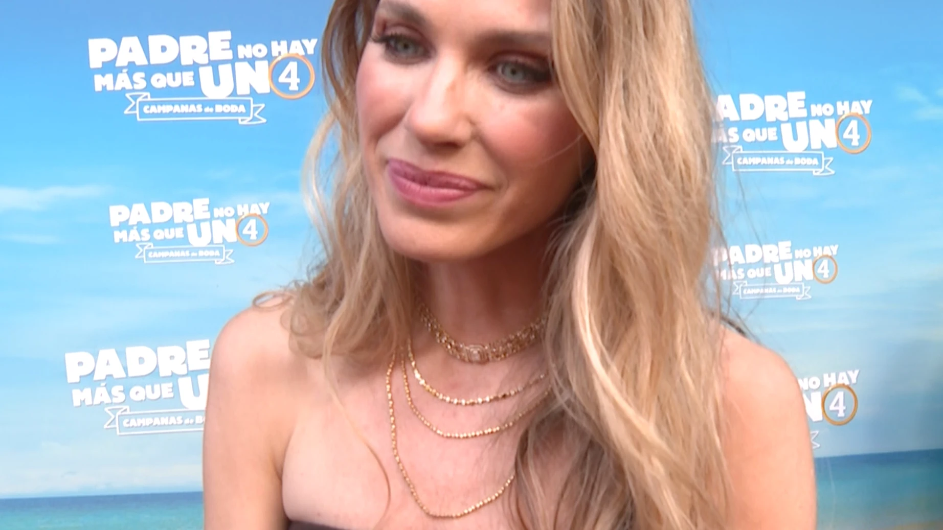 Vanesa Romero en el estreno de Padre No Hay M&aacute;s Que Uno 4