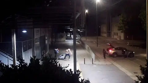 La banda de aluniceros durante uno de los robos La banda de aluniceros durante uno de los robos