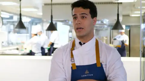 Andrés Esgueva, exjugador de hockey y promesa de la alta cocina Andrés Esgueva, exjugador de hockey y dueño de un restaurante con estrella Michelín