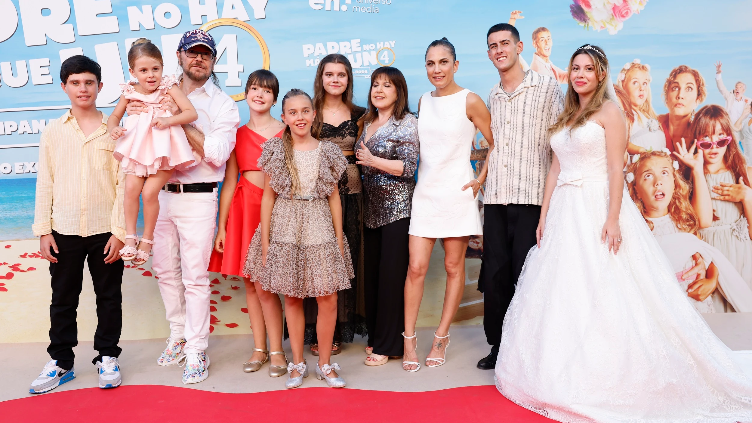 Los protagonistas de Padre No Hay Más Que Uno 4 en la premier Los protagonistas de Padre No Hay Más Que Uno 4 en la premier