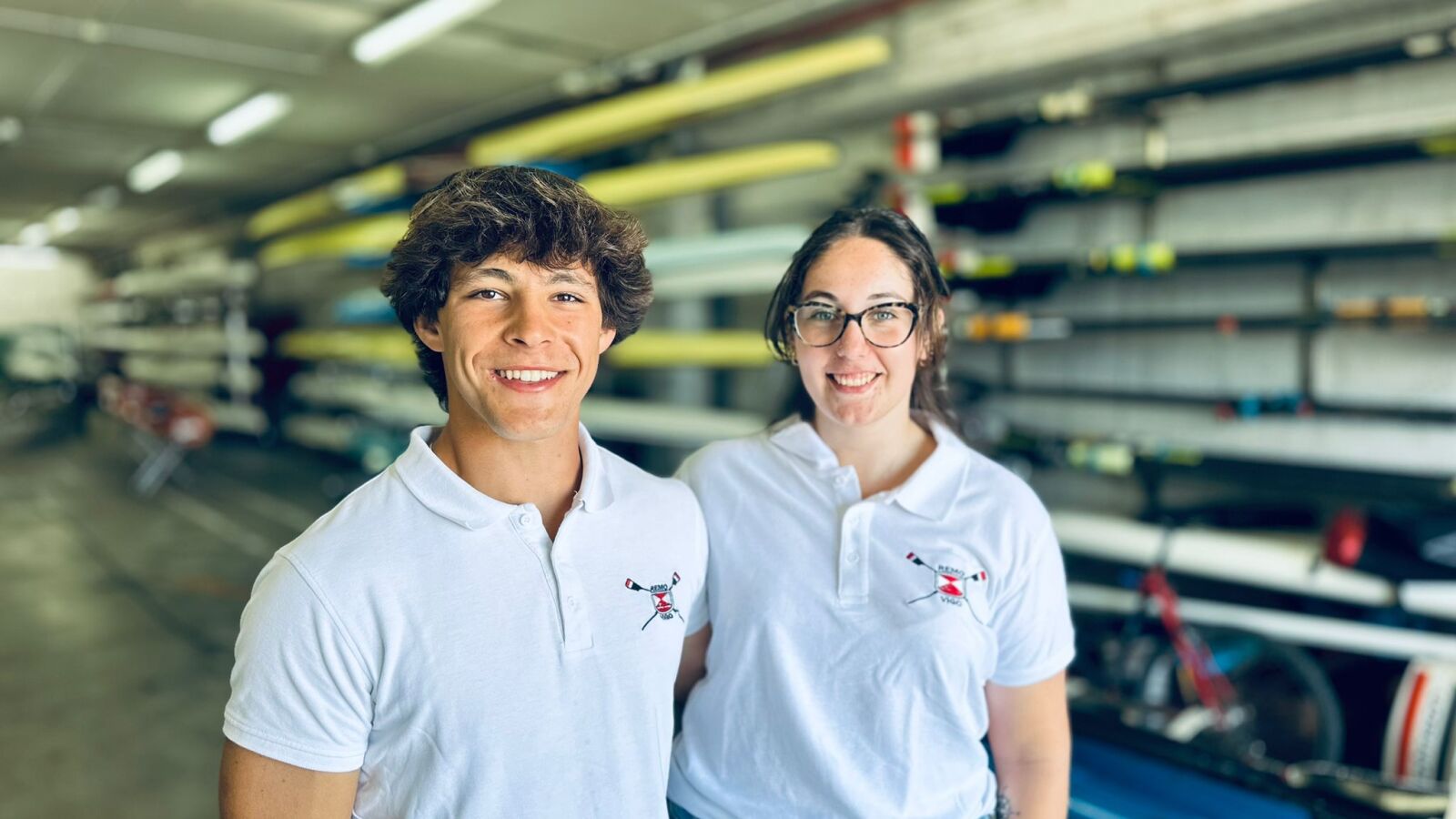 Pedro y Noelia, los monitores de campamento que salvaron la vida a un hombre que cayó al agua con su coche