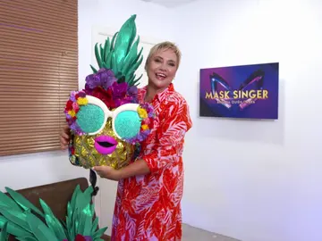 Así fue la entrevista completa a Glòria Serra tras descubrir que era Piña en Mask Singer Así fue la entrevista completa a Glòria Serra tras descubrir que era Piña en Mask Singer