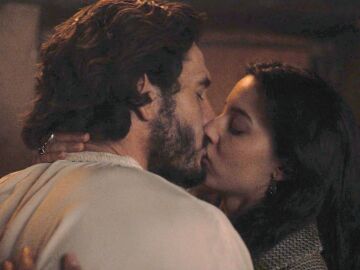 La noche de pasi&oacute;n entre Telmo y Luc&iacute;a: &ldquo;Yo s&oacute;lo os amo a vos&rdquo; 