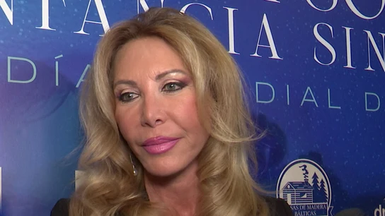 Norma Duval haciendo declaraciones a la prensa Norma Duval haciendo declaraciones a la prensa