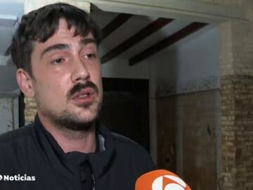 Álvaro, afectado por la DANA: "Pedimos financiación para comprar un frigorífico y por no haber pagado una cuota del coche nos metieron en la lista de morosos".