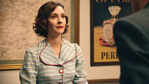 Joaquín y Miriam intentan distanciarse el uno del otro, pero acaban reconociendo que no se arrepienten de lo que pasó entre ellos: “Me muero por volverte a besar” Joaquín y Miriam intentan distanciarse el uno del otro, pero acaban reconociendo que no se arrepienten de lo que pasó entre ellos: “Me muero por volverte a besar”