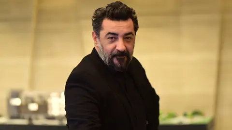 Akif, el villano que nos enseñó que algunos malos no son tan malos Akif, el villano que nos enseñó que algunos malos no son tan malos