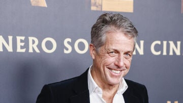 Hugh Grant en la premiere de Heretic en Madrid