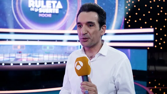 Miguel Lago confiesa: "Cuidado, que se aproxima el momento de salir al plató y estoy nervioso" Miguel Lago confiesa: "Cuidado, que se aproxima el momento de salir al plató y estoy nervioso"