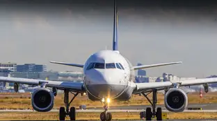 Multa de 179 millones a cinco aerolíneas Multa de 179 millones a cinco aerolíneas