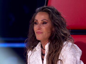 Malú llora en La Voz