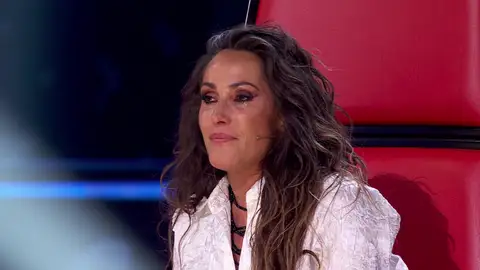 Malú llora en La Voz Malú llora en La Voz