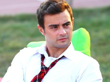 &Ouml;mer, el mejor amigo, novio y hermano: repasamos su trayectoria