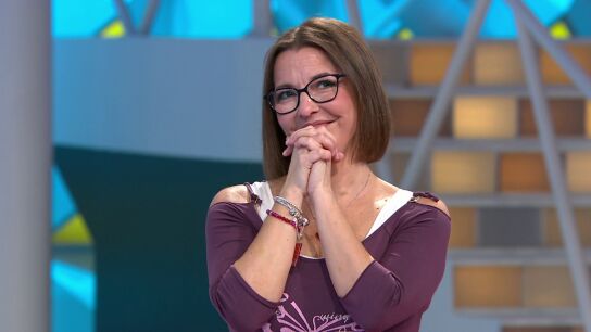 &ldquo;&iexcl;No me lo creo!&rdquo;: M&oacute;nica se corona en el panel final de La ruleta de la suerte