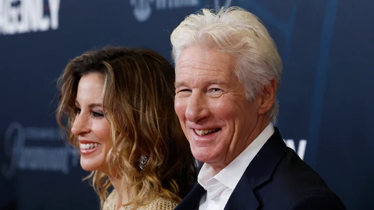 Richard Gere junto a su mujer, Alejandra Silva Richard Gere junto a su mujer, Alejandra Silva
