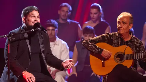 Salvador, talent de La Voz Salvador, talent de La Voz