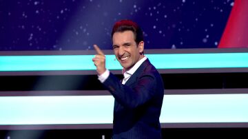 Miguel Lago conquista el primer panel de La ruleta de la suerte noche