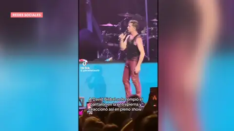 David Bisbal sobre los escenarios. David Bisbal sobre los escenarios.