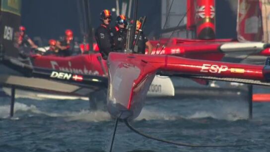 El equipo espa&ntilde;ol de SailGP acaba cuarto en Dub&aacute;i