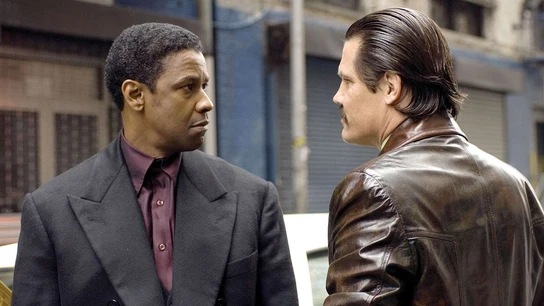 Josh Brolin y Denzel Washington en American Gangster Josh Brolin y Denzel Washington en American Gangster