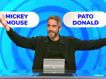 ¡Qué bien le sale! Así imita Roberto Leal a Mickey Mouse y el Pato Donald en Pasapalabra ¡Qué bien le sale! Así imita Roberto Leal a Mickey Mouse y el Pato Donald en Pasapalabra