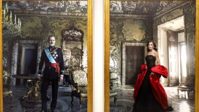 El rompedor retrato de los reyes de España: por separado, pero juntos