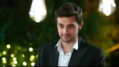Las emotivas palabras de Ömer a Akif el día de su boda: “Nos ha cuidado como si fuera nuestro padre” Las emotivas palabras de Ömer a Akif el día de su boda: “Nos ha cuidado como si fuera nuestro padre”