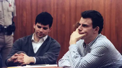 Lyle y Erik Menéndez Lyle y Erik Menéndez