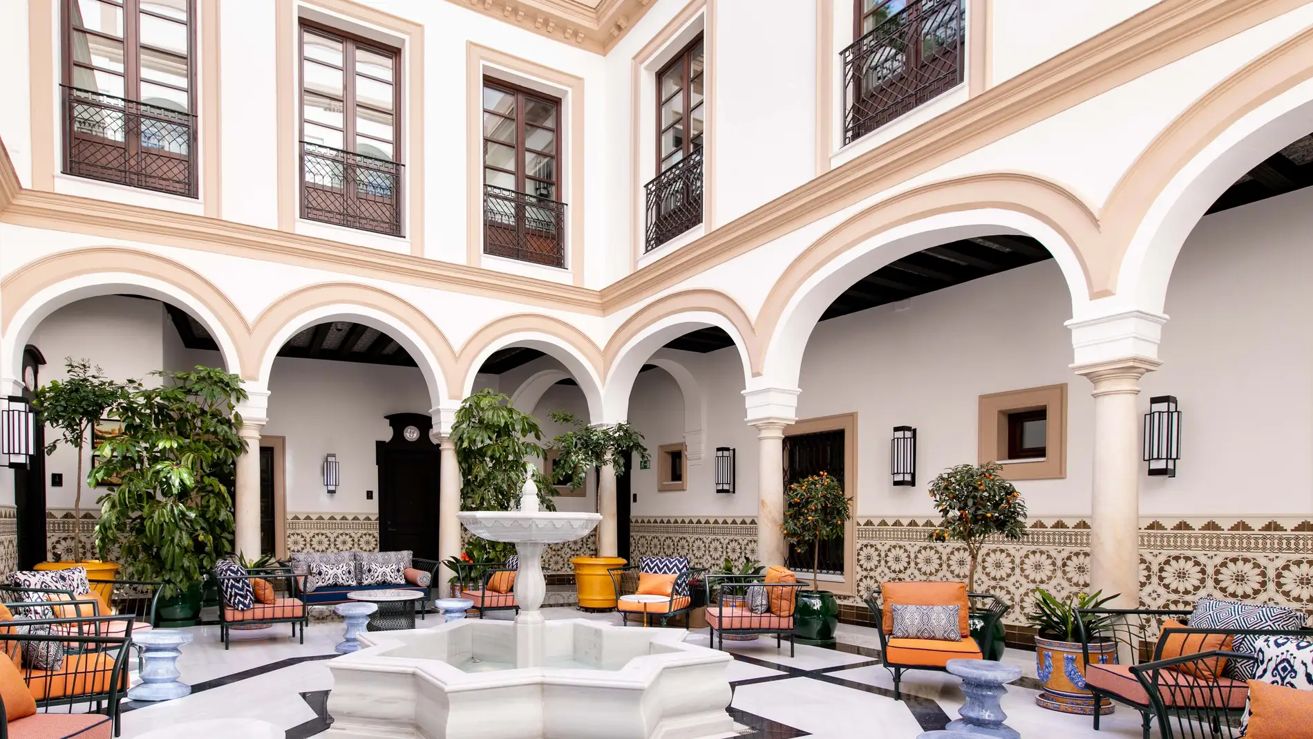 Si quiere hospedarse en el mejor hotel boutique del mundo, venga a Sevilla Si quiere hospedarse en el mejor hotel boutique del mundo, venga a Sevilla