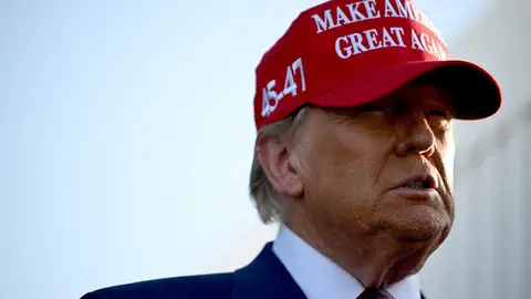 Trump amenaza con imponer aranceles a México, Canadá y China Imagen de archivo reciente de Donald Trump