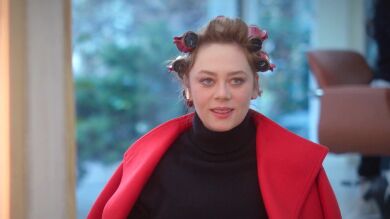 “Voy a vivir como merezco”: el aplaudido repaso de Bahar a Timur que impresiona a las clientas de la peluquería