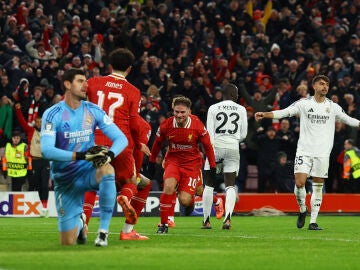 Mac Allister celebra su gol al Real Madrid