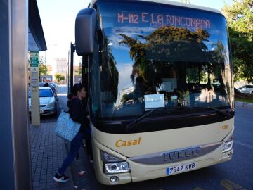 Autobús con destino al La Rinconada, Sevilla