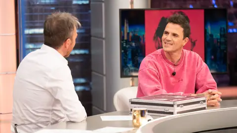 "Me llamaron de todo": así vivió Dani Martín su polémica con Ester Expósito "Me llamaron de todo": así vivió Dani Martín su polémica con Ester Expósito