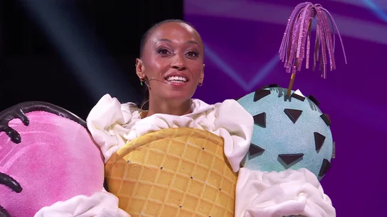 Ana Peleteiro se escondía bajo Helado: así ha sido su desenmascaramiento en Mask Singer Ana Peleteiro se escondía bajo Helado: así ha sido su desenmascaramiento en Mask Singer