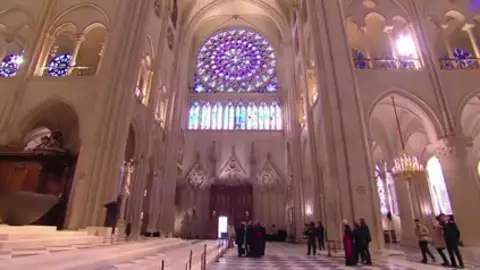 Primeras imágenes de La Catedral de Notre Dame de París que 5 años después resurge de sus cenizas y reabrirá al público el 7 de diciembre Primeras imágenes de La Catedral de Notre Dame de París que 5 años después resurge de sus cenizas y reabrirá al público el 7 de diciembre