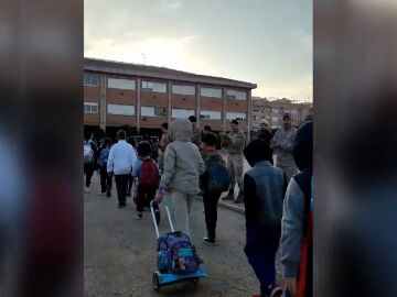 Niños al colegio Benetúser