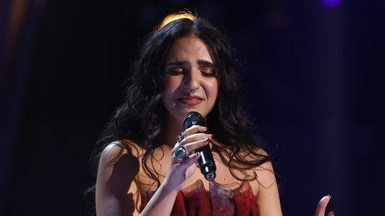 La sorpresa de Malú al escuchar a esta talent cantar en español La sorpresa de Malú al escuchar a esta talent cantar en español