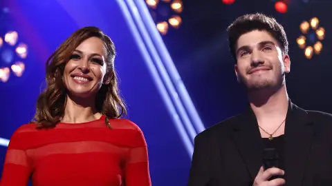 Sigue en directo la primera Semifinal de La Voz: Diego y Erwin siguen en el programa en el equipo de Malú Sigue en directo la primera Semifinal de La Voz: Diego y Erwin siguen en el programa en el equipo de Malú