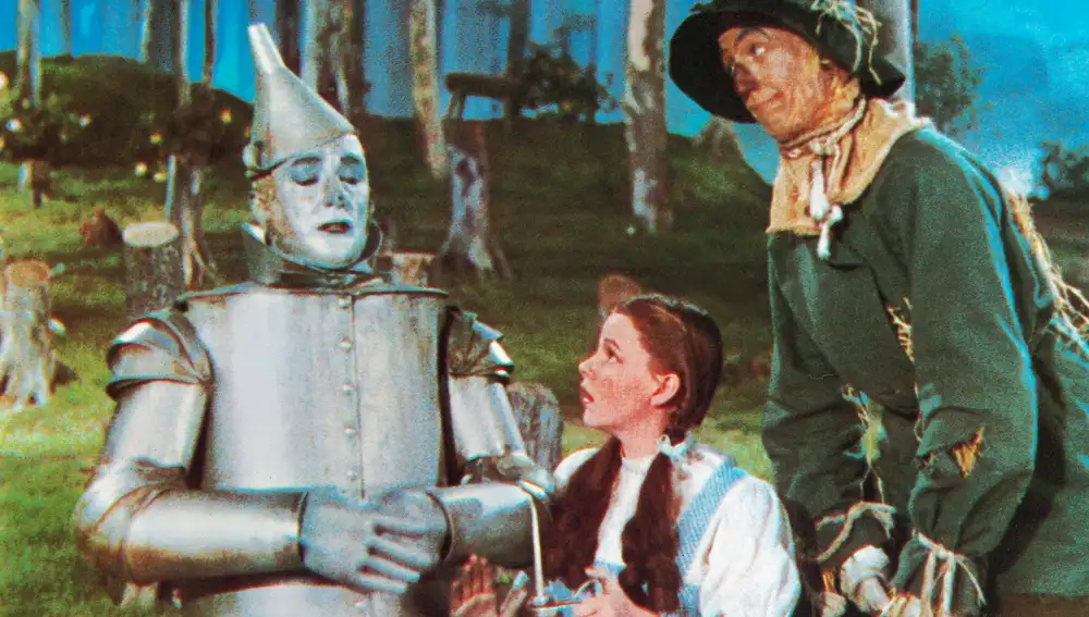 Judy Garland en una escena de El Mago de Oz Judy Garland en una escena de El Mago de Oz